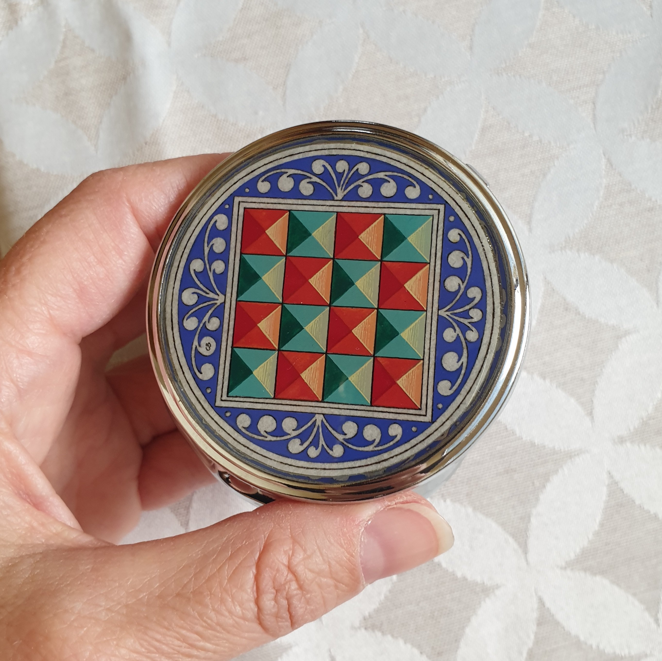 Bo&icirc;te pilulier enluminure Florence