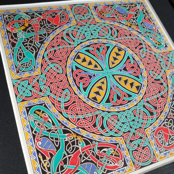 Ilumina&ccedil;&atilde;o de ilha emoldurada (Celta)