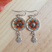 Brincos de flores de primavera laranja/ouro branco